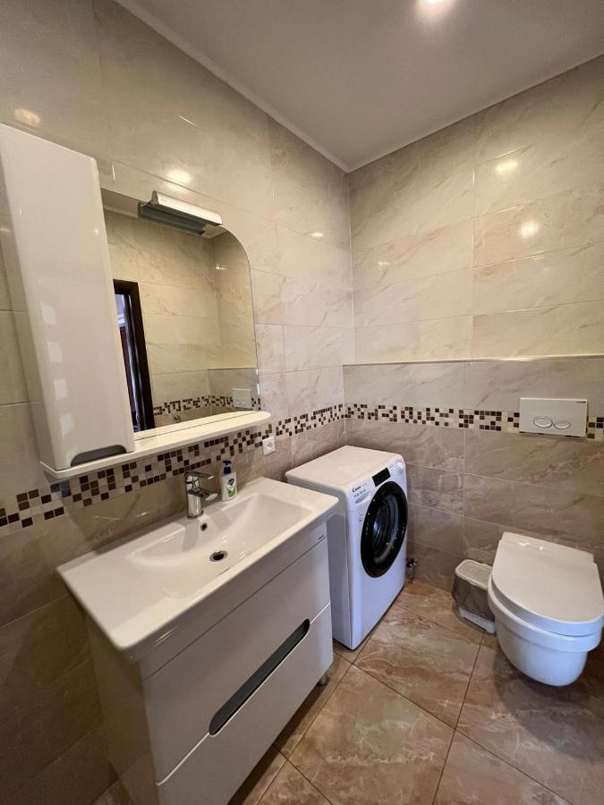 צ'יסינאו Central Park Accommodation מראה חיצוני תמונה